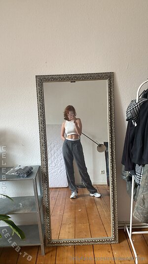 Anna.Singvogel Nude Leaked Photo #15