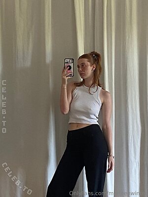 Anna.Singvogel Nude Leaked Photo #27