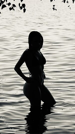 anna.wojz