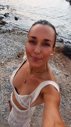 Annemarie Carpendale Nude Leaked Photo #69