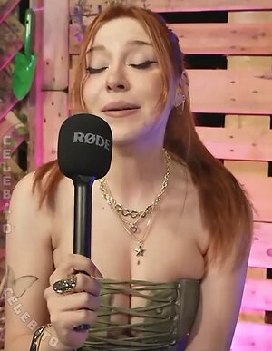 AnniTheDuck Nude Leaked Photo #84