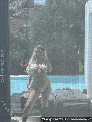 Annmariedtz Nude Leaked Photo #54