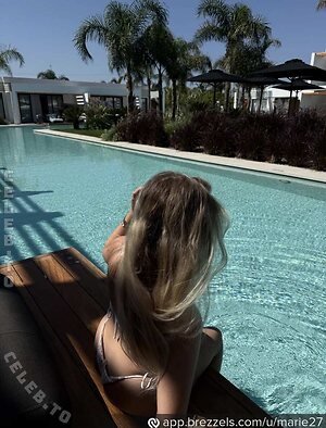 Annmariedtz Nude Leaked Photo #170