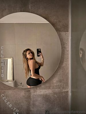 Antonella / antoriccaa Nude Leaked Photo #12