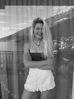 Antonia Albrecht Nude Leaked Photo #12