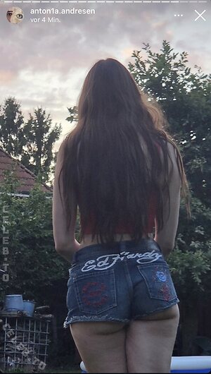 Antonia Andresen More Nude Photos