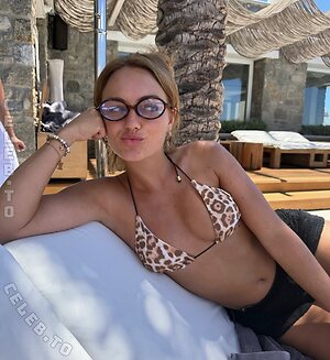 Anuschka van Lent Nude Leaked Photo #28