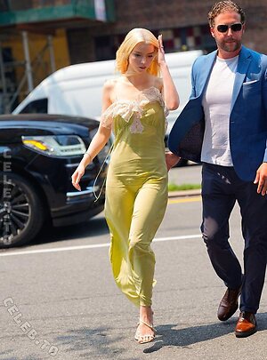 Anya Taylor-Joy Nude Leaked Photo #51