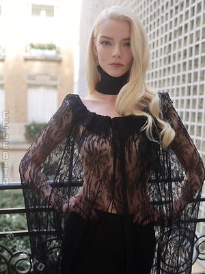 Anya Taylor-Joy photo