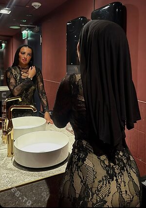 arabiccwoman Nude Leaked Photo #25