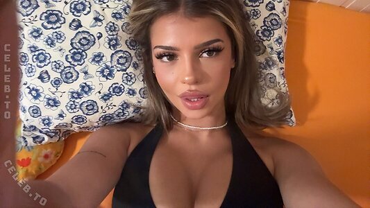 Artinesa Kurtishi Nude Leaked Photo #15
