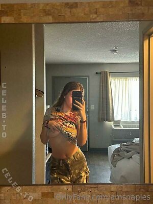 Ashley Suarez photo