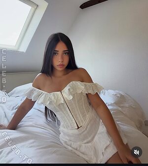 Asleyia Nude Leaked Photo #19
