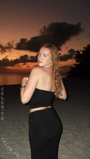 Astrid.atn Nude Leaked Photo #17