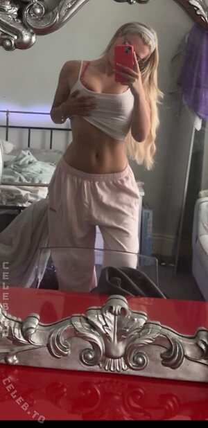 Athena Carter Nude Leaked Photo #3