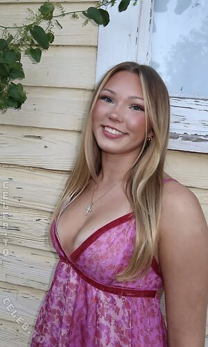 Auburn Pearl Nude Leaked Photo #10
