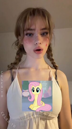 Aurora Nude Leaked Photo #193