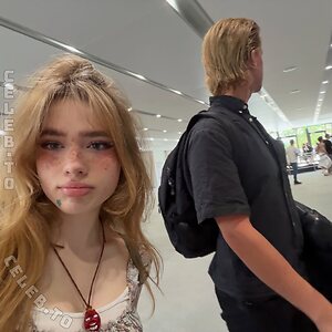 andrew ate Nude Photos