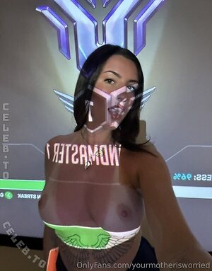 Ava dank Nude Leaked Photo #42