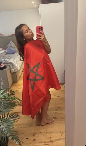 Aylinabr Nude Leaked Photo #22