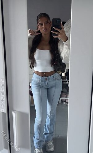 Babyyjuli Nude Leaked Photo #8