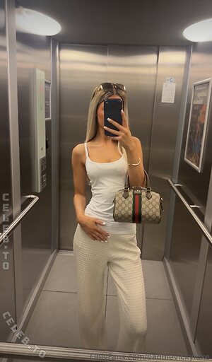 Baddie Vicky Luxe photo