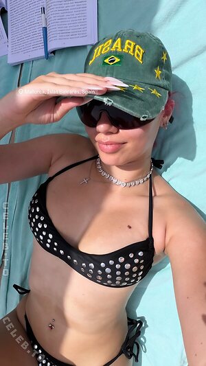 Badmómzjay Nude Leaked Photo #65