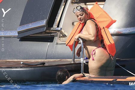 Bebe Rexha Nude Leaked Photo #104