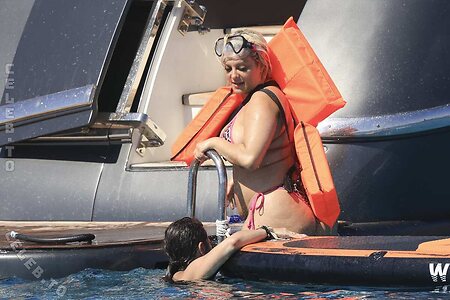 Bebe Rexha Nude Leaked Photo #111