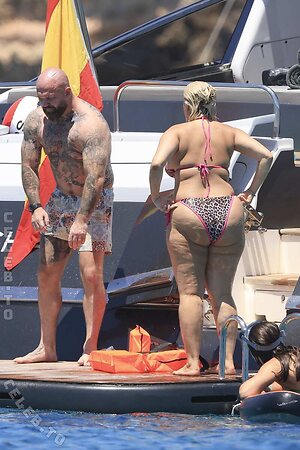 Bebe Rexha Nude Leaked Photo #122