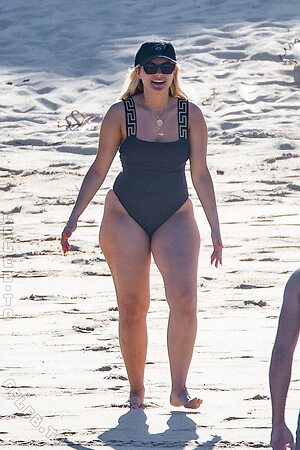 Bebe Rexha Nude Leaked Photo #158