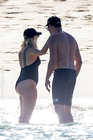 Bebe Rexha Nude Leaked Photo #163
