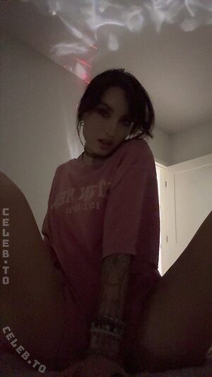 beebee Nude Leaked Photo #1220