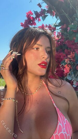 Bella Thorne Nude Leaked Photo #92