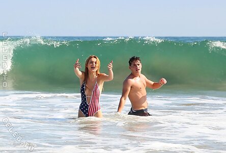 Bella Thorne Nude Leaked Photo #154
