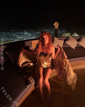 Bella Thorne Nude Leaked Photo #174