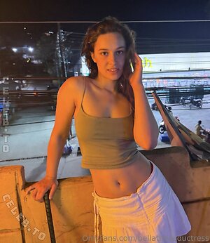 Bella Nude Leaked Photo #73