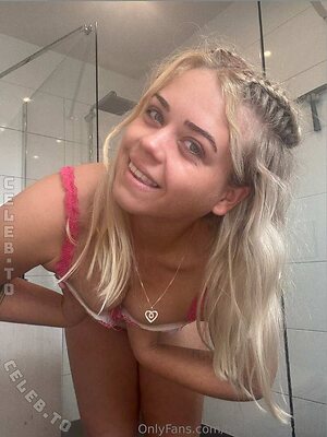 Bellablondofficial Nude Leaked Photo #61