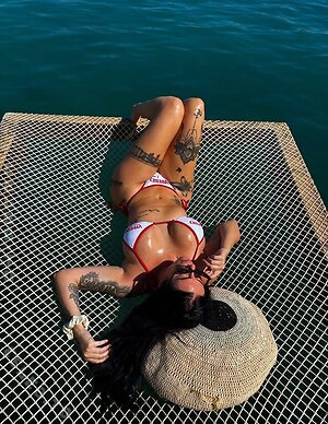 Betty / bettina EXONTHEBEACH2020 Nude Leaked Photo #11