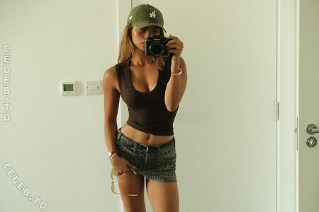 Bianca Bustamante Nude Leaked Photo #150