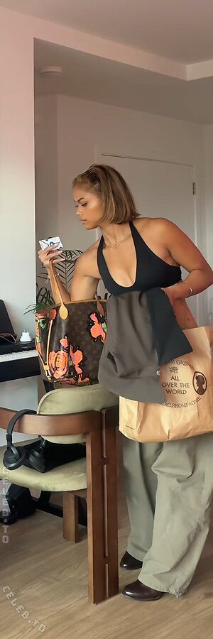 Bianca Bustamante Nude Leaked Photo #206