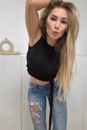 blonde_model Nude Leaked Photo #59