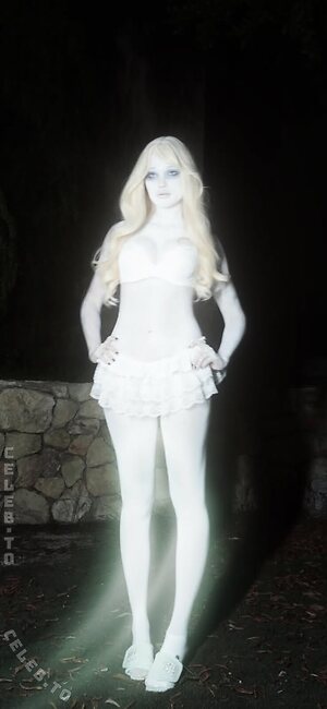 Bonnie Strange photo