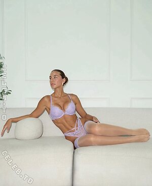 Brit Manuela Nude Leaked Photo #54