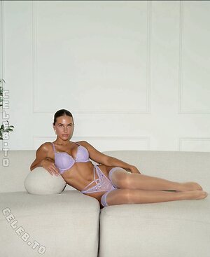 Brit Manuela Nude Leaked Photo #57
