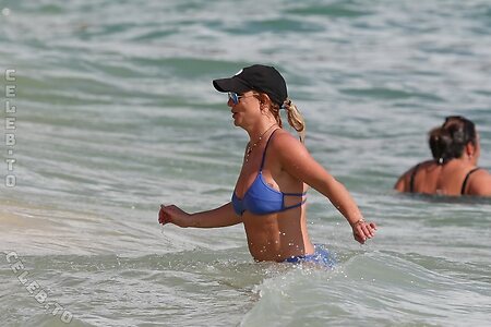 Britney Spears Nude Leaked Photo #43