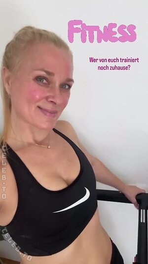 Britta Hofmann Nude Leaked Photo #4