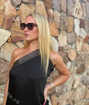 Britta Hofmann Nude Leaked Photo #13