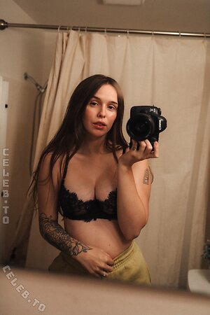 caciakersey Nude Leaked Photo #23