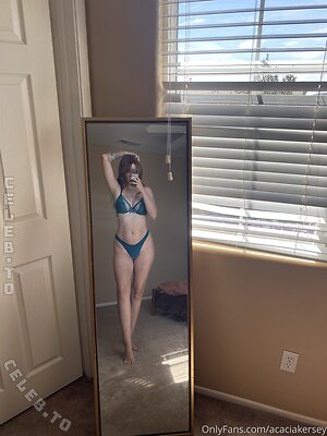 caciakersey Nude Leaked Photo #41